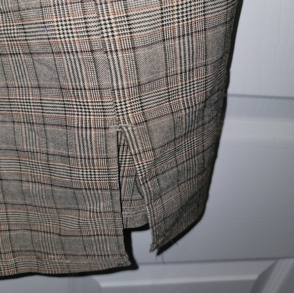 Garage  Body Con Plaid Dress - Picture 7 of 7